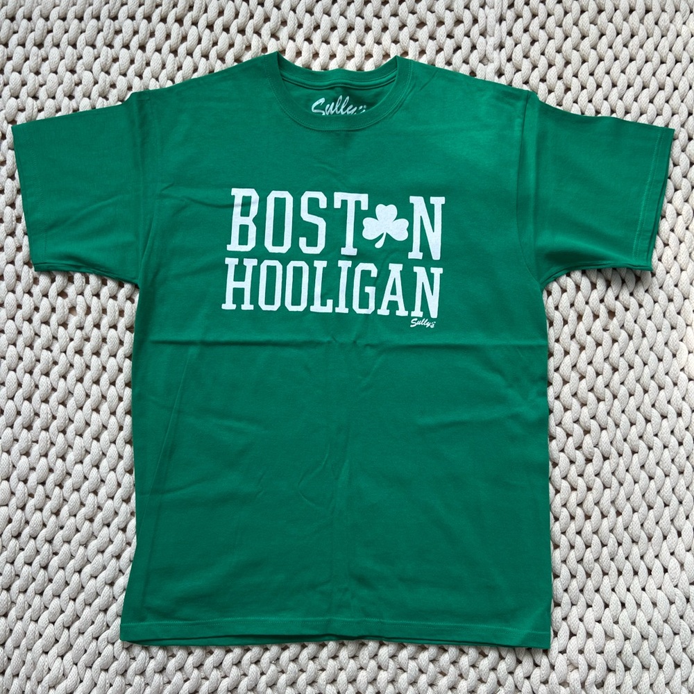Sully’s Boston Hooligan size large green tshirt